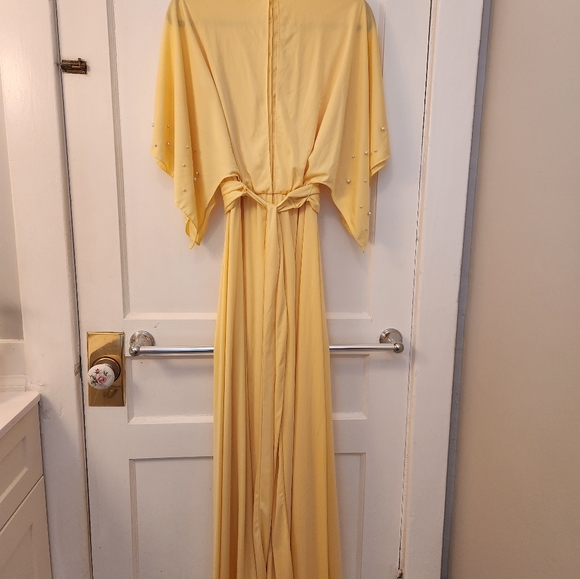 🌟Lilli Diamond Yellow Goddess Dress 🌟 - Picture 3 of 8
